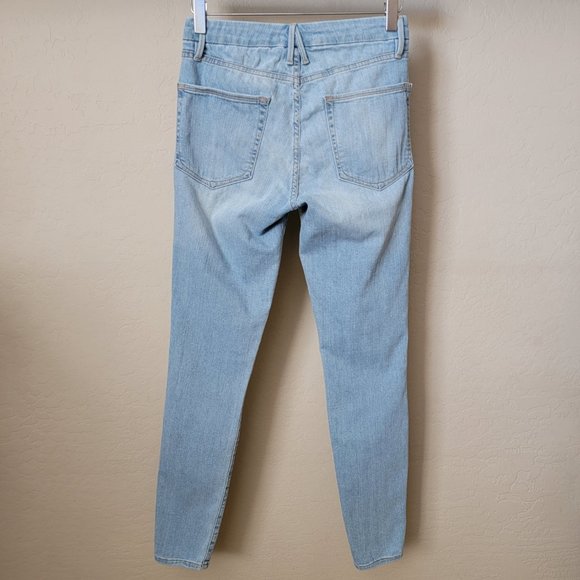 Good American Distressed Light Wash Good Legs Skinny Jeans - Picture 7 of 14